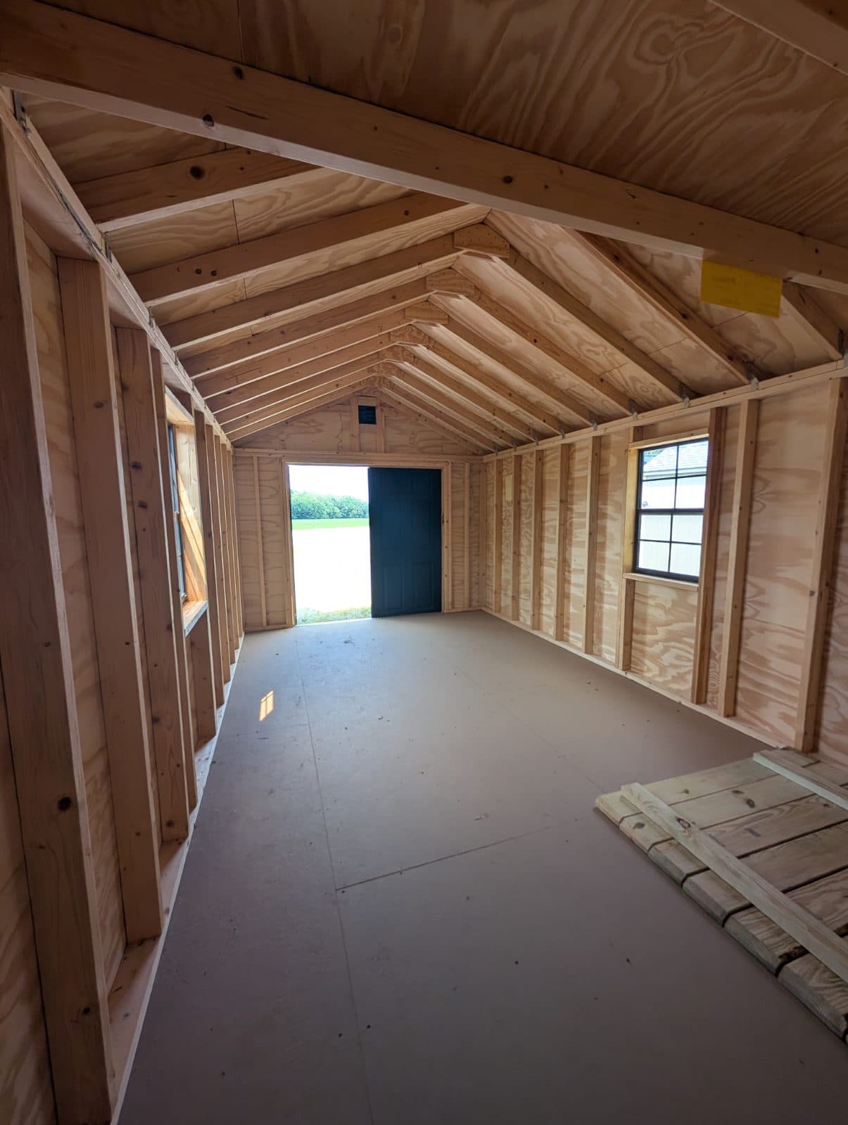 10' x 18' — photo 4