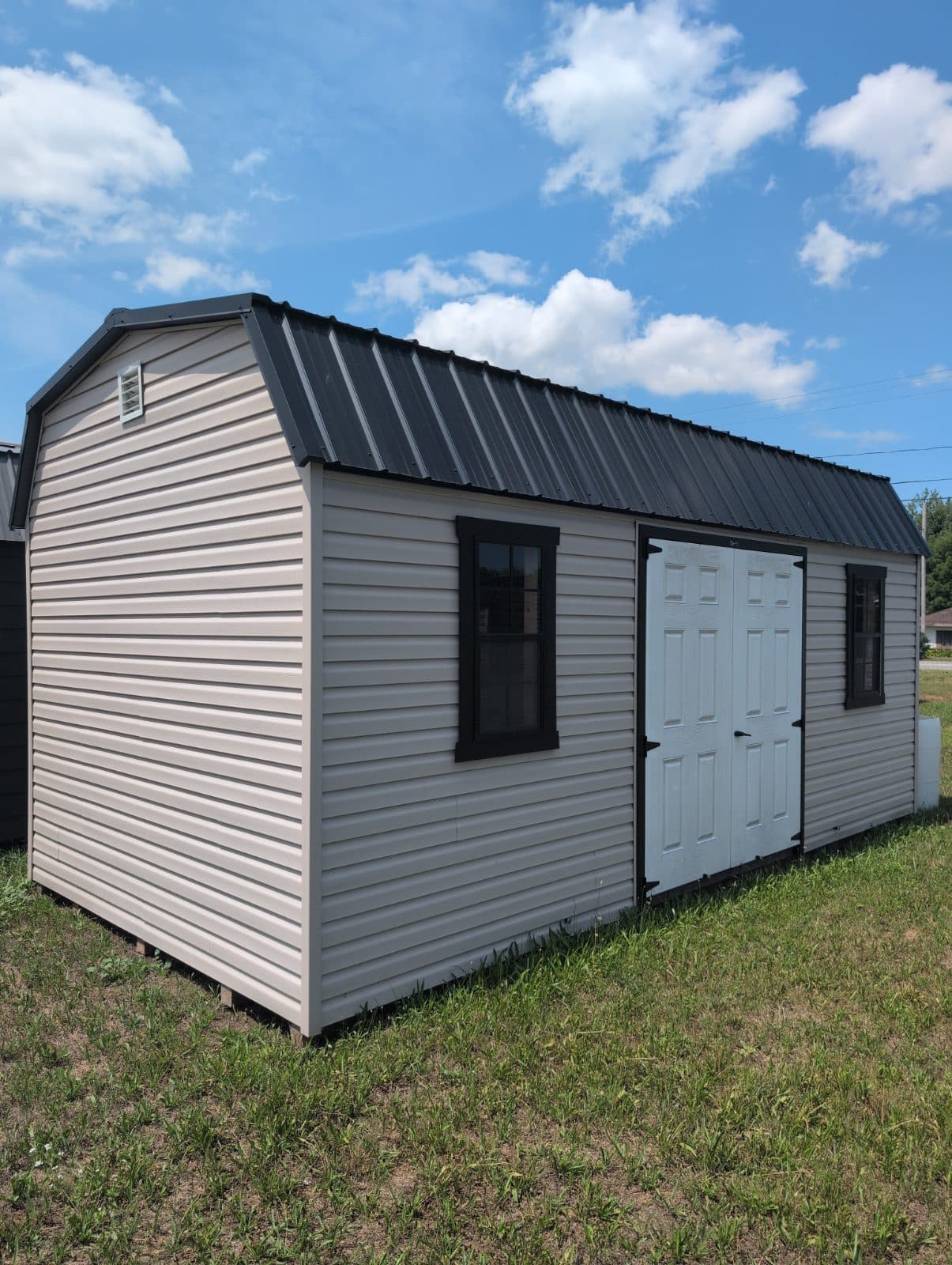 10' x 20' Dutch Barn